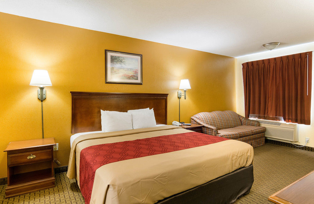 Econo Lodge Fredericksburg Near I-95 Exterior photo